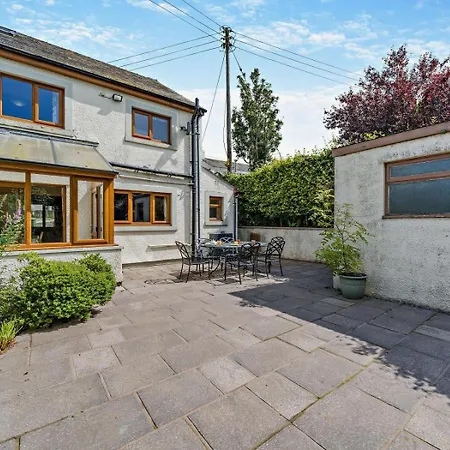 3 Bed In 95374 * Uldale